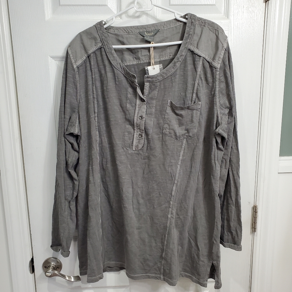 Naturals Long Sleeve Tee